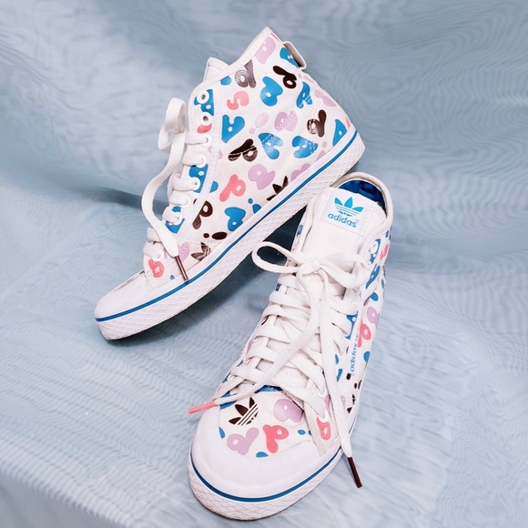 adidas Shoes - Adidas "Honey" Mid sneakers size 7.5 🦄